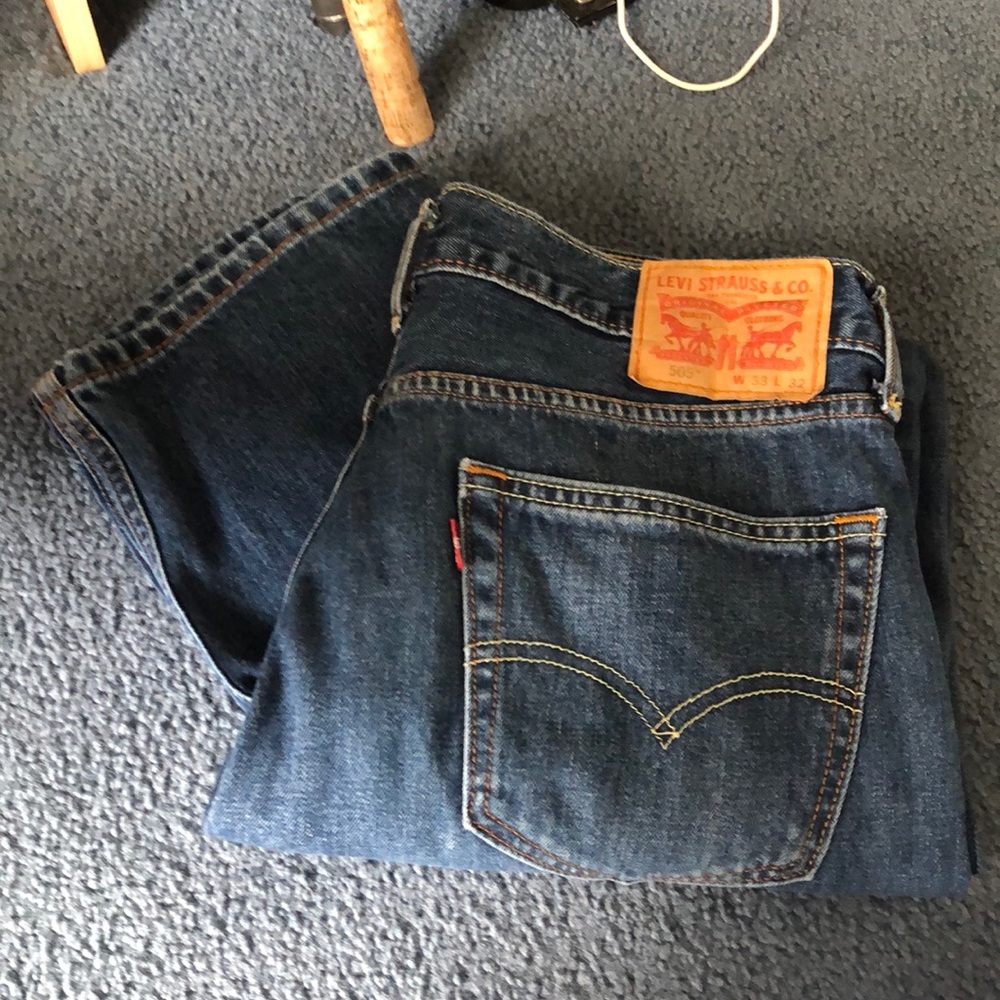 Straight Leg Levi’s Jeans